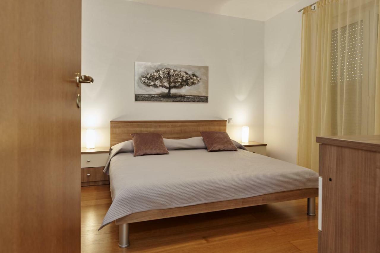 Buonocore Apartment トロギール エクステリア 写真