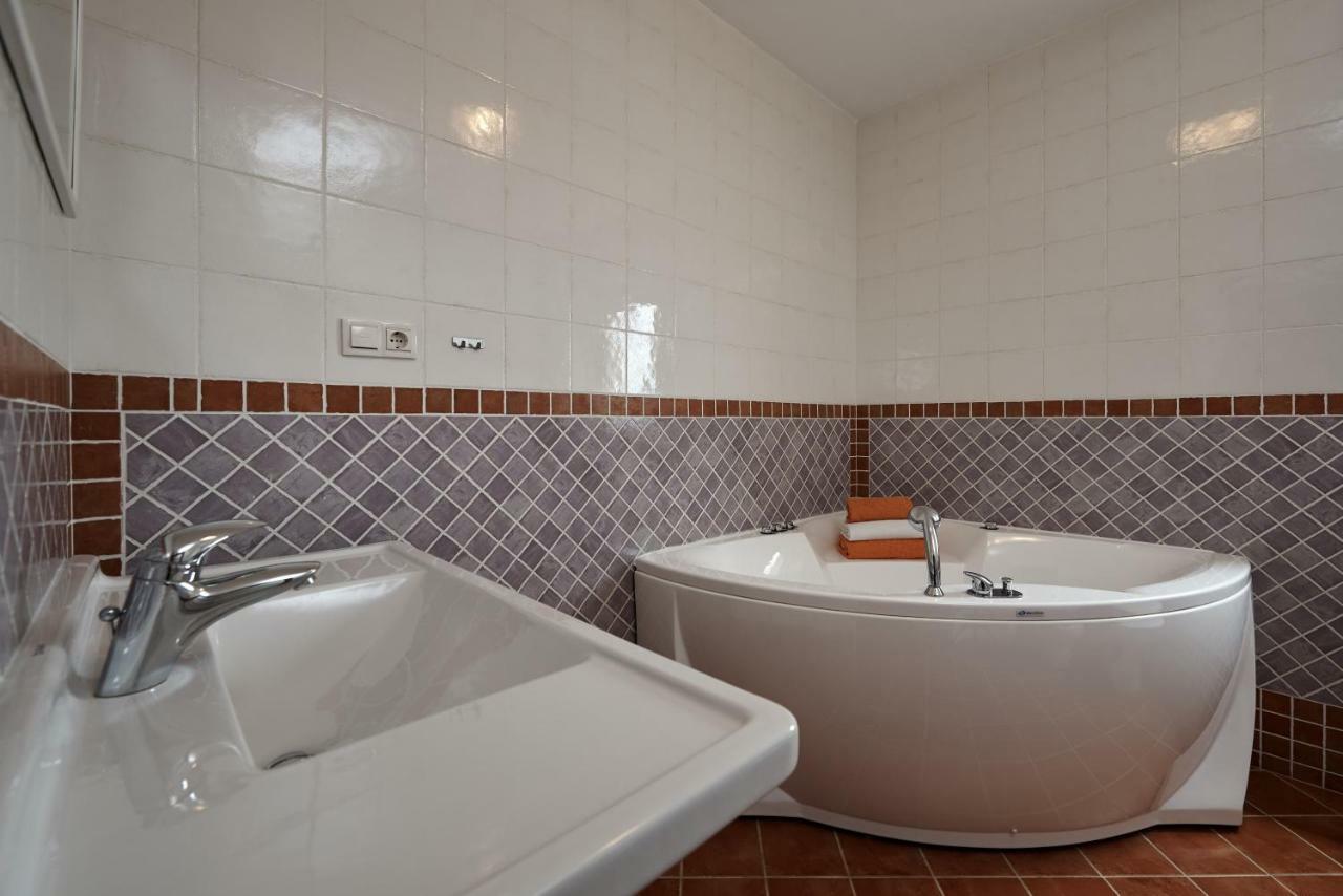 Buonocore Apartment トロギール エクステリア 写真