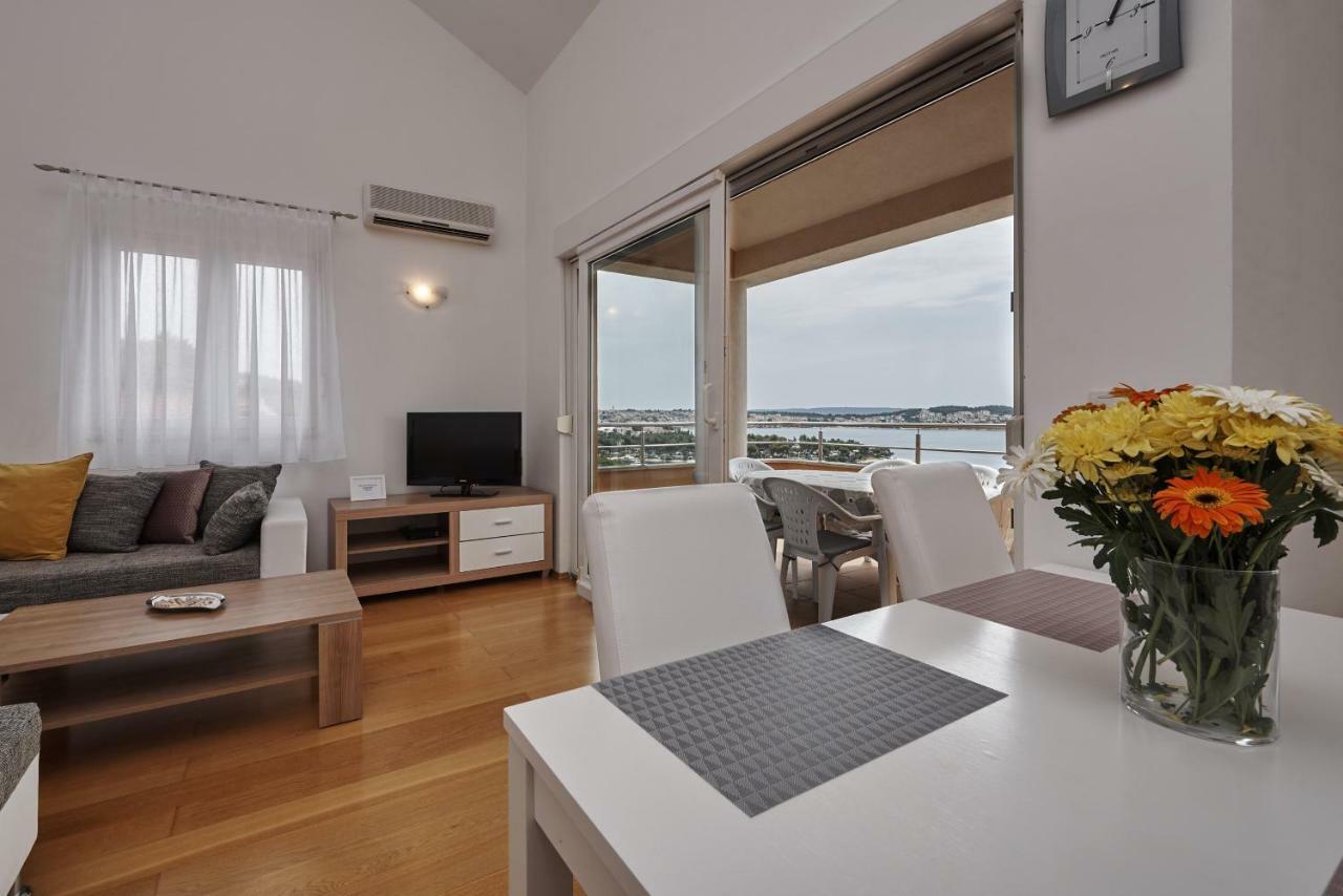 Buonocore Apartment トロギール エクステリア 写真