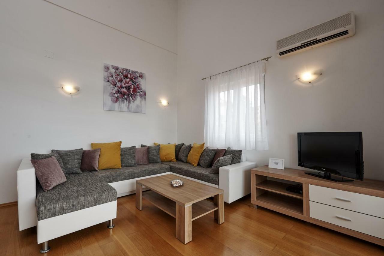 Buonocore Apartment トロギール エクステリア 写真