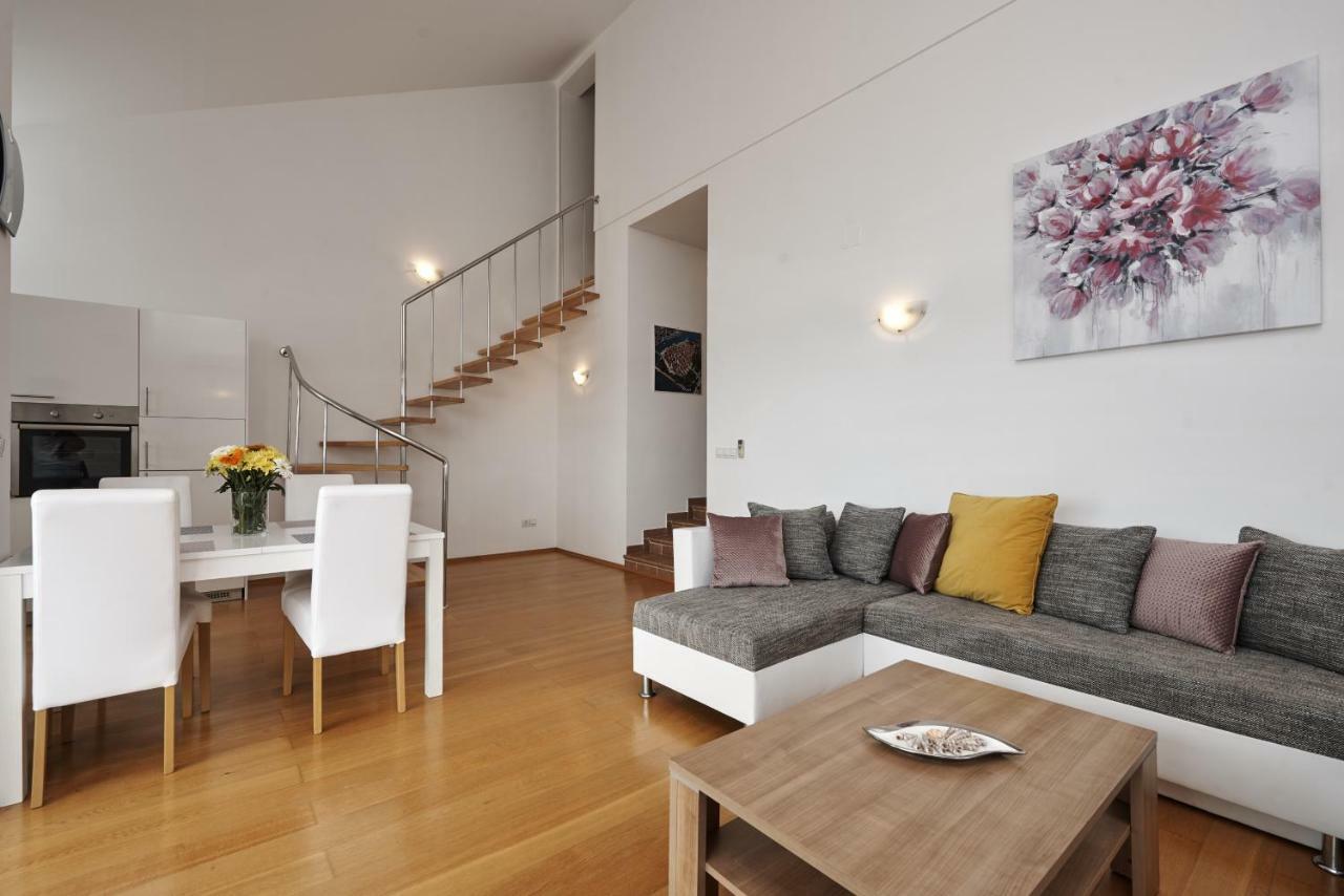 Buonocore Apartment トロギール エクステリア 写真